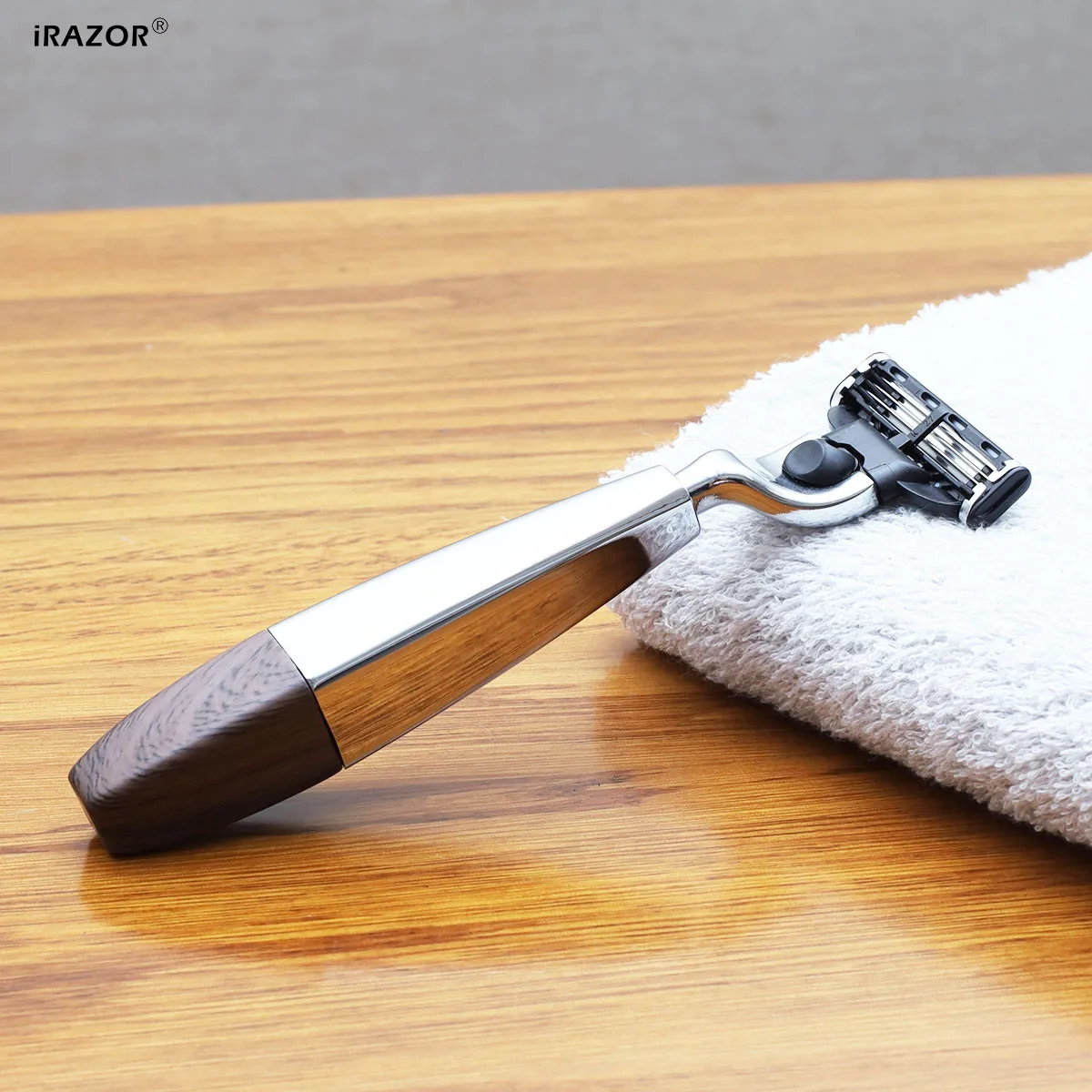 iRAZOR 3-Blade Manual Safety Razor for Men Compatible with Mach 3 Cartridge Square Beard Shaver Shaving Accessory Barber Quality