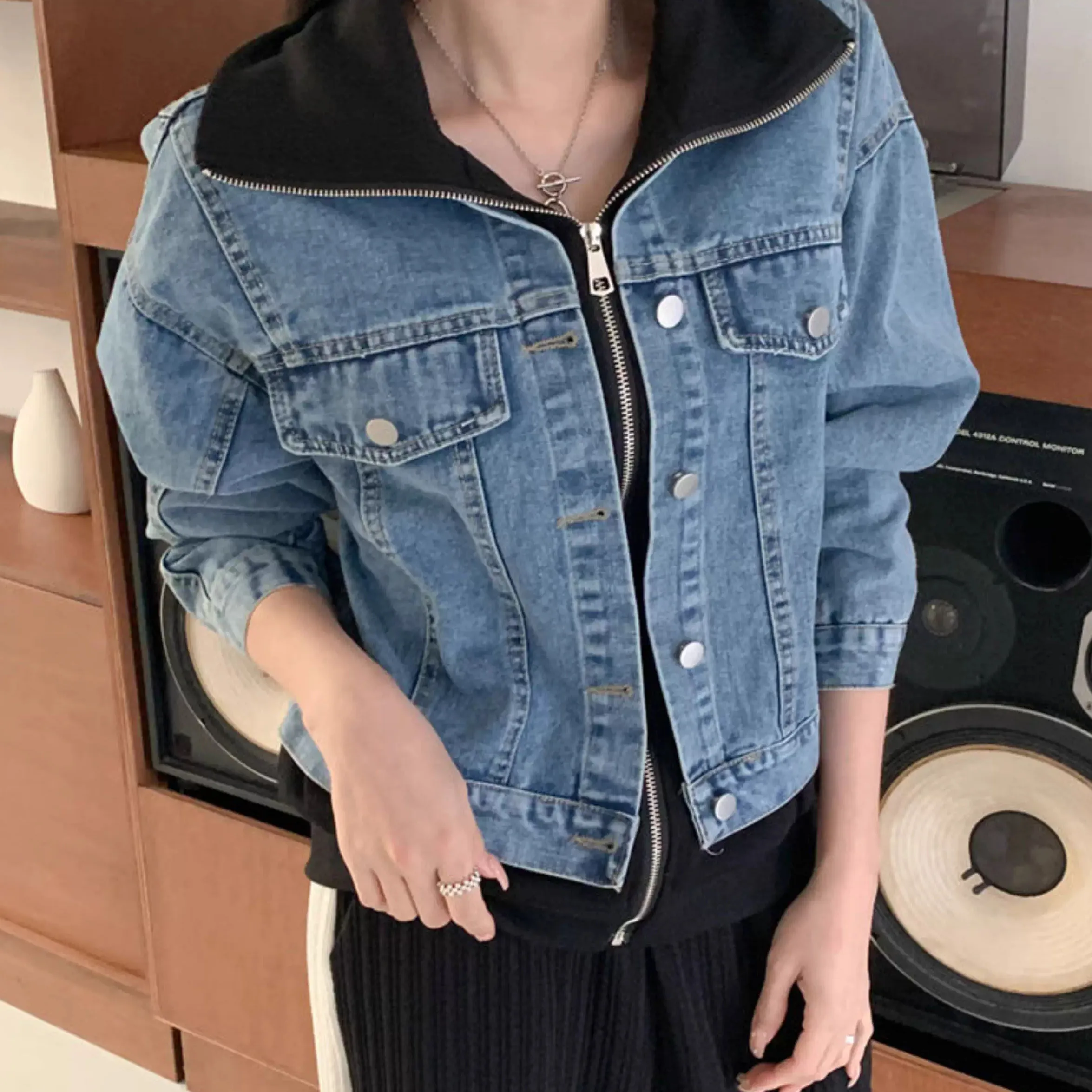 

Loose Women's Denim Jaet Autumn Winter Patchwork Fake Two-Piece Stand Collar Vintage Double ket Casual Top Button Closure