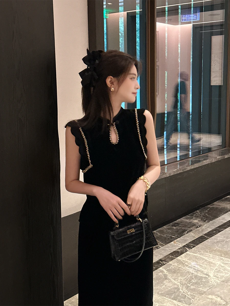 

Новый китайский модный комплект LZY: шелковый бархатный топ с эффектом утяжки талии и юбка — женский модный ансамбль