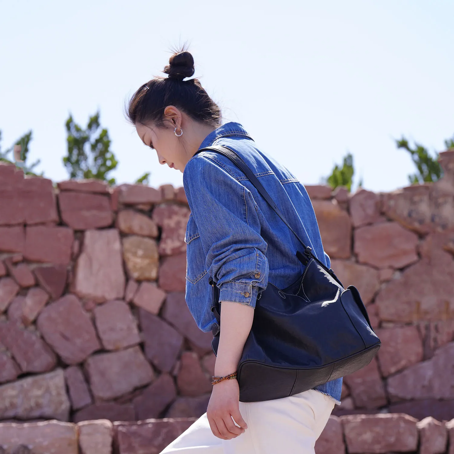 Vintage Genuine Leather Shoulder Bag Women's Large Capacity Multi Pocket Handbag Contrast Stitch Casual Commuter Hobo Bag