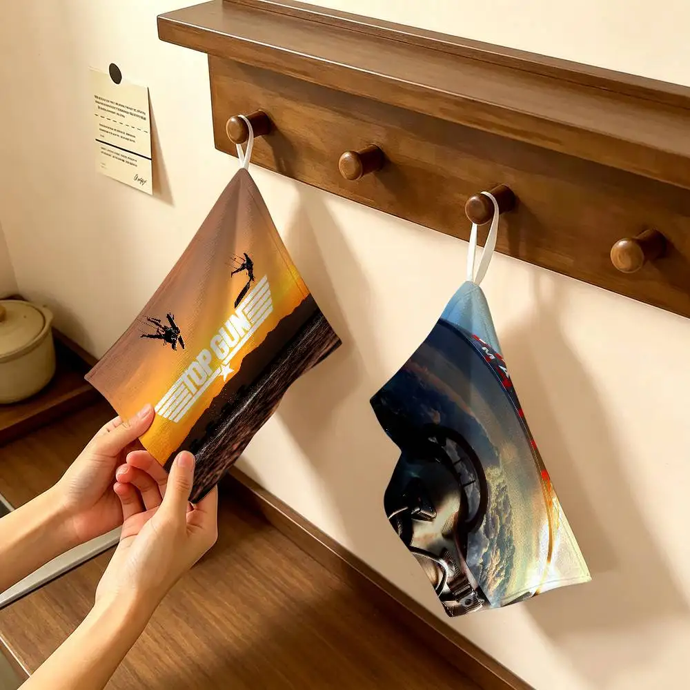 Action Movie Top Gun M-MaverickS Hanging Kitchen Towel, Polyester Cotton Fabric, Absorbent Hand Wiping Towel for Home Dormitory