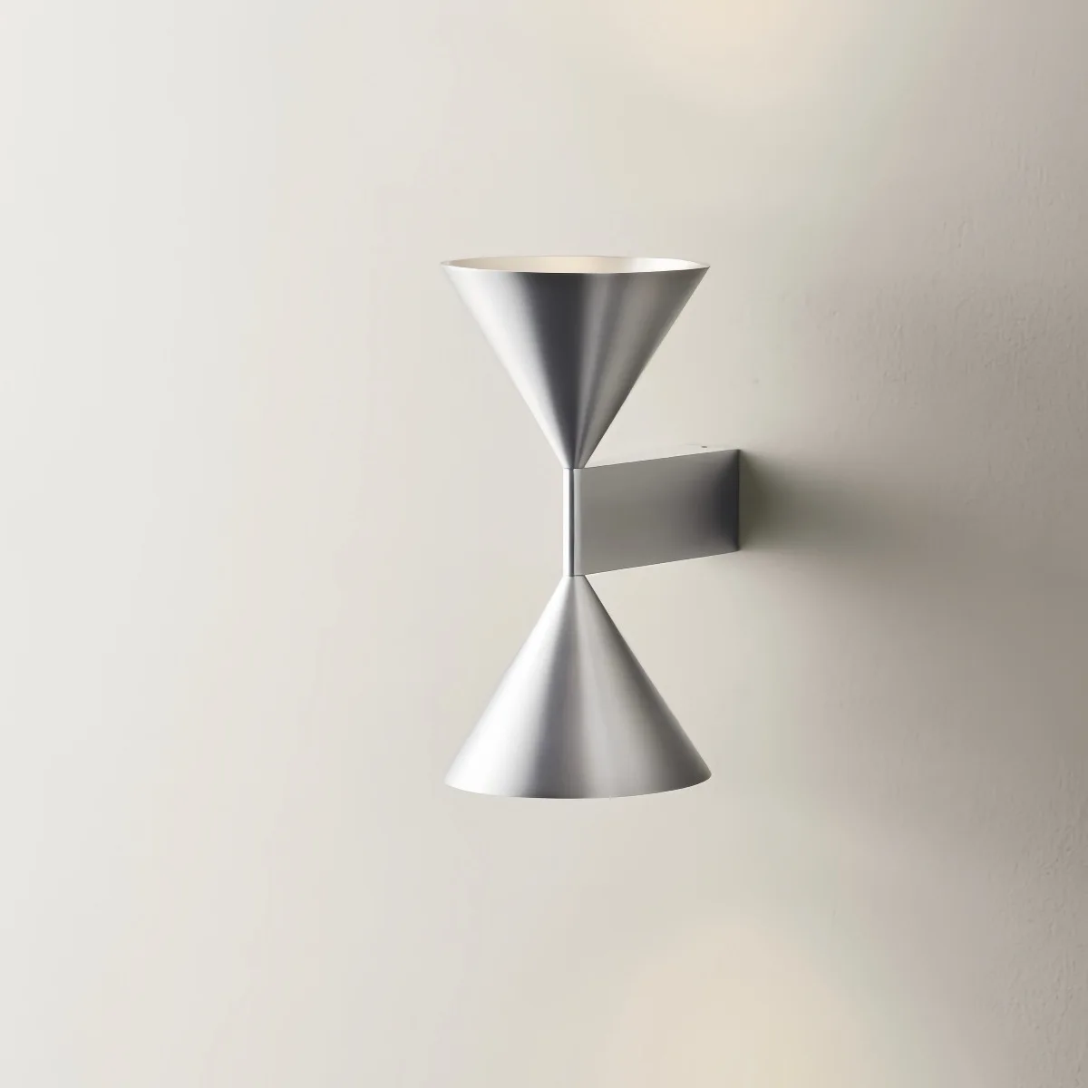 Double-headed wall lamp, medieval wall lamp, retro bedroom bedside aisle
