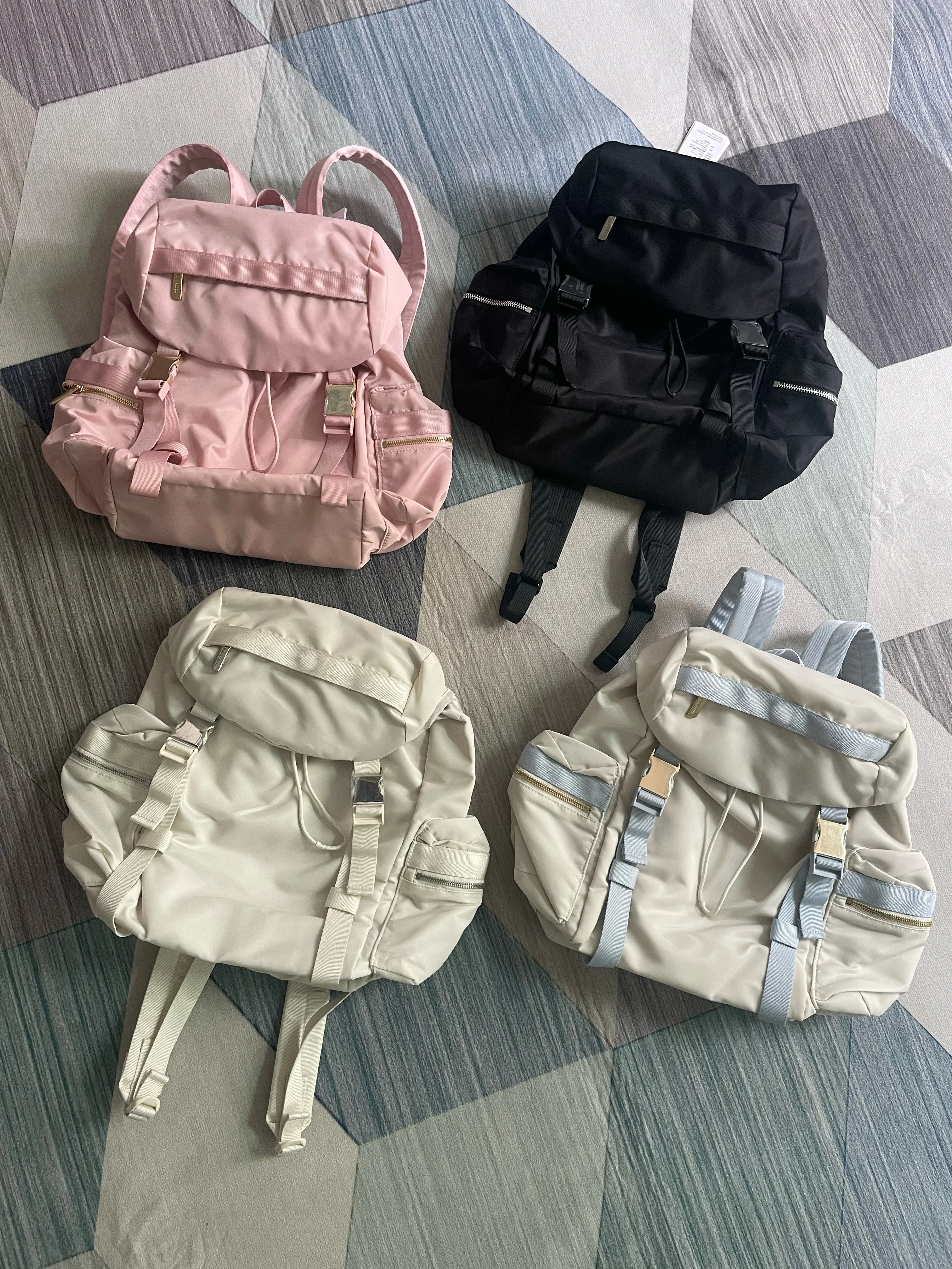 Classic 14L Multi-Functional Double Shoulder Backpack Waterproof Casual Commuting Travel Fitness Bag with Multiple Pockets