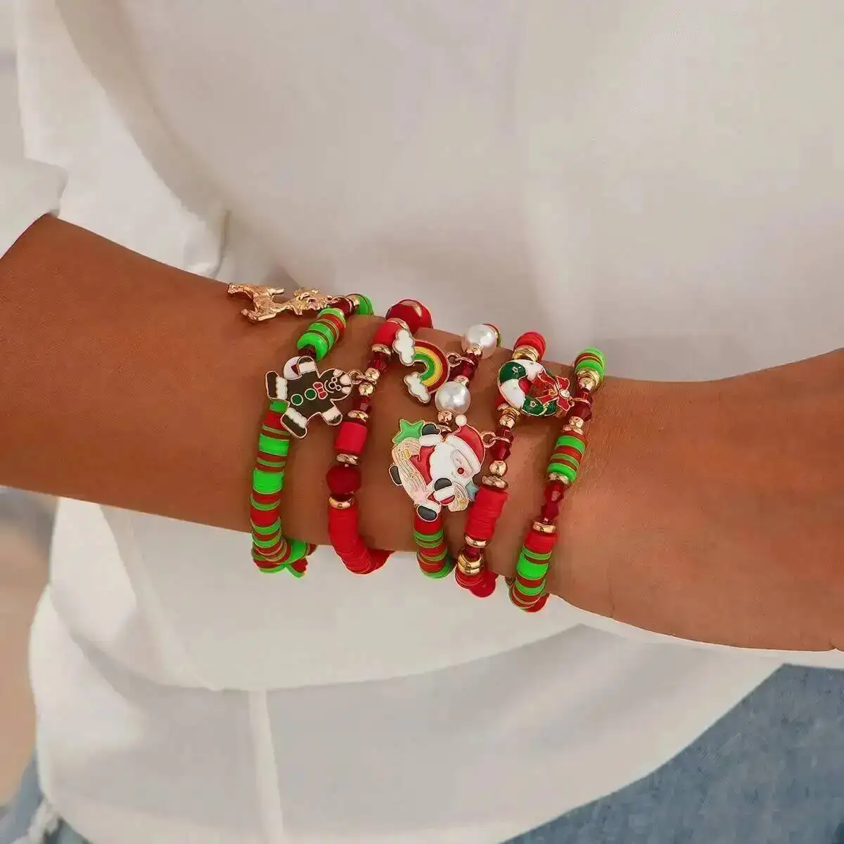 

Salircon 2026 5 Pcs Christmas Colorful Santa Claus Rainbow Pendant Bracelets Set Women Hand Ceramic Elastic Bead Bangles Jewelry