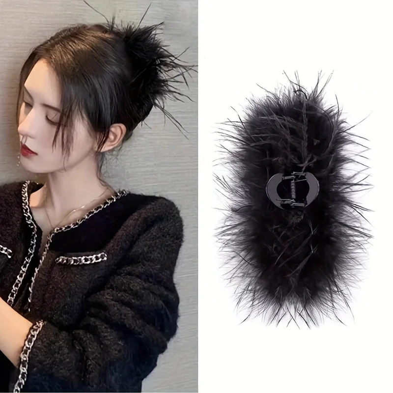 

Elegant Minimalist Hair Claw Clip - Large Black Hairpin for Women, Secure Hold for Updos, Ponytails, Buns - Formal & Hairstyles