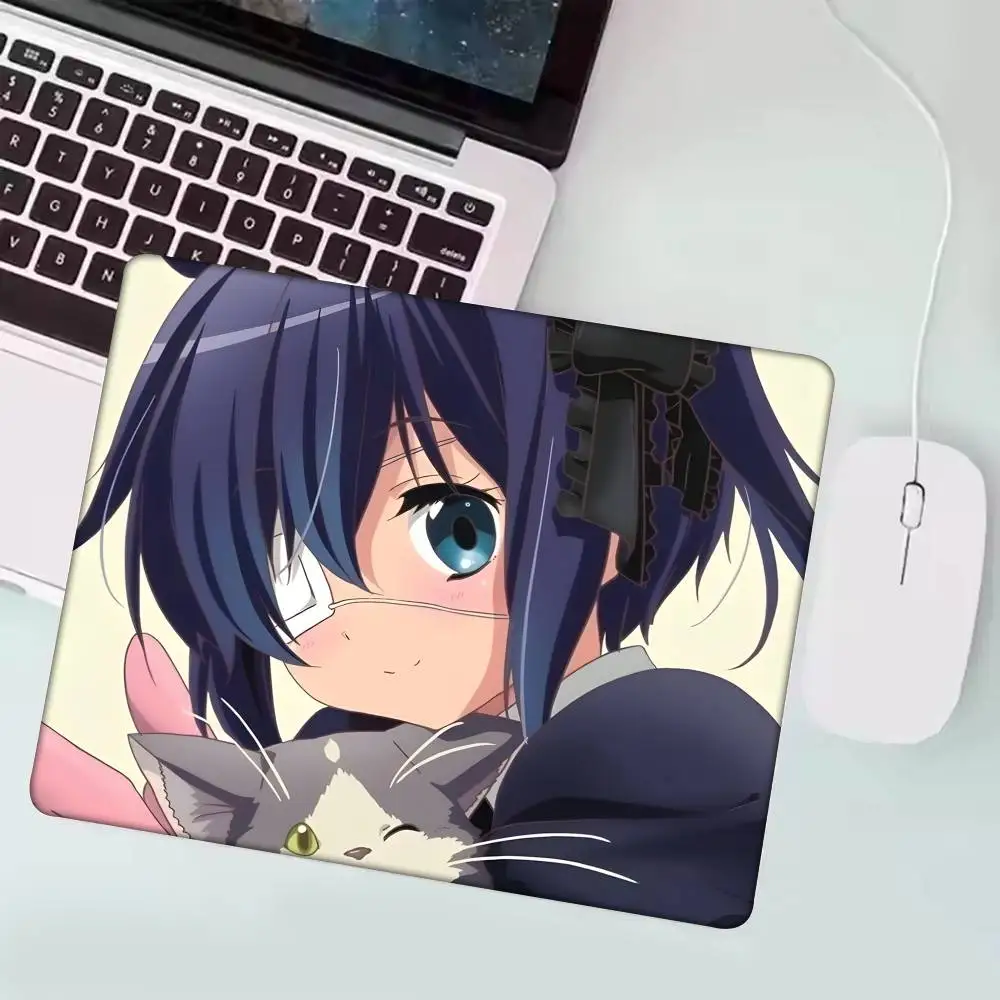 Anime Love, Chunibyo Other Delusions Small LockEdge Mouse Pad For Gamers Computer Desk Pad Rectangular Anti-slip Rubber