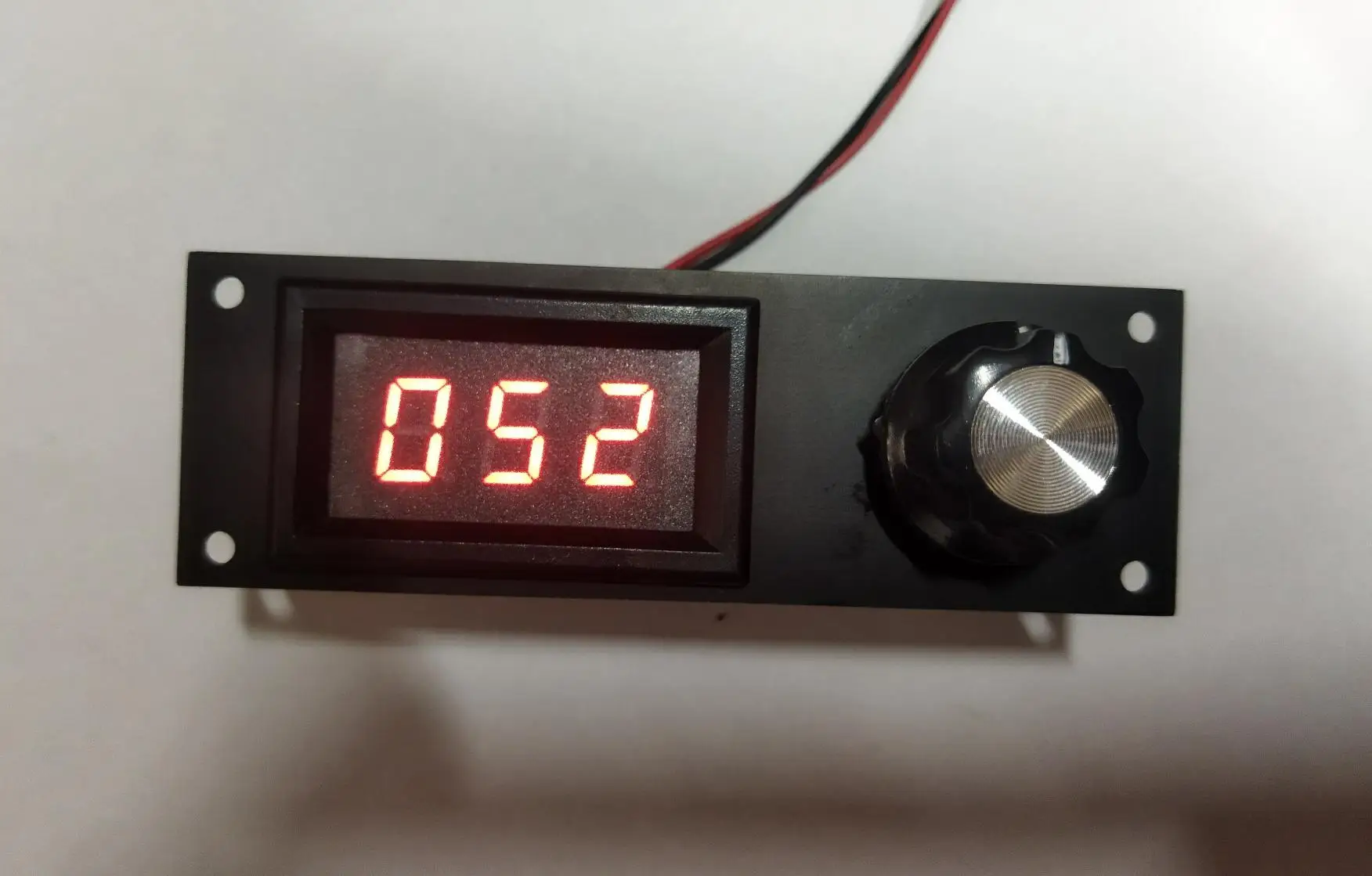 Digital potentiometer position display, display percentage