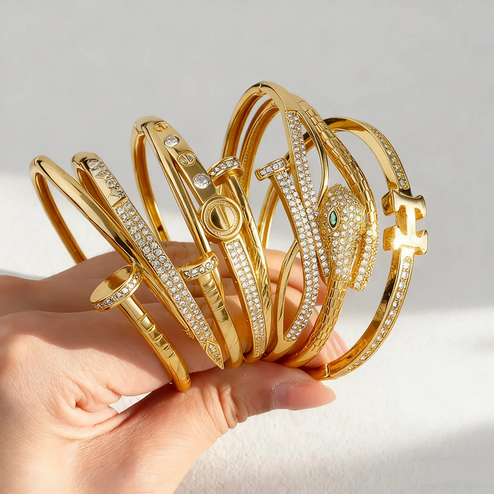 

luxury jewelry accessories shine crystal design cocktail bracelet bangle ring bride weddings High Temperament jewelry sets