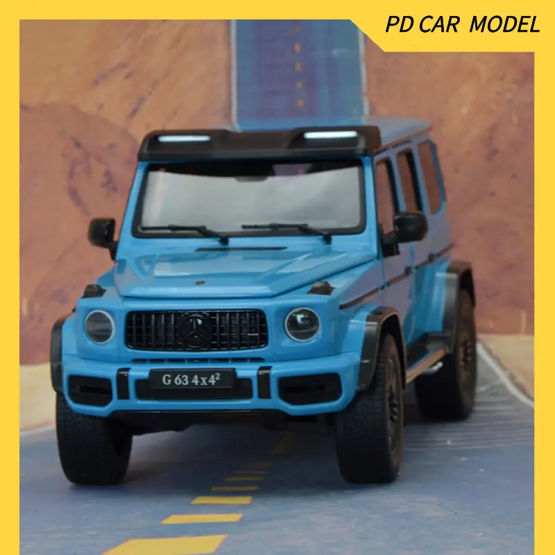 ISCALE Collectible 1:18 Scale Model G63 4*4 SUV Gift for friends and family