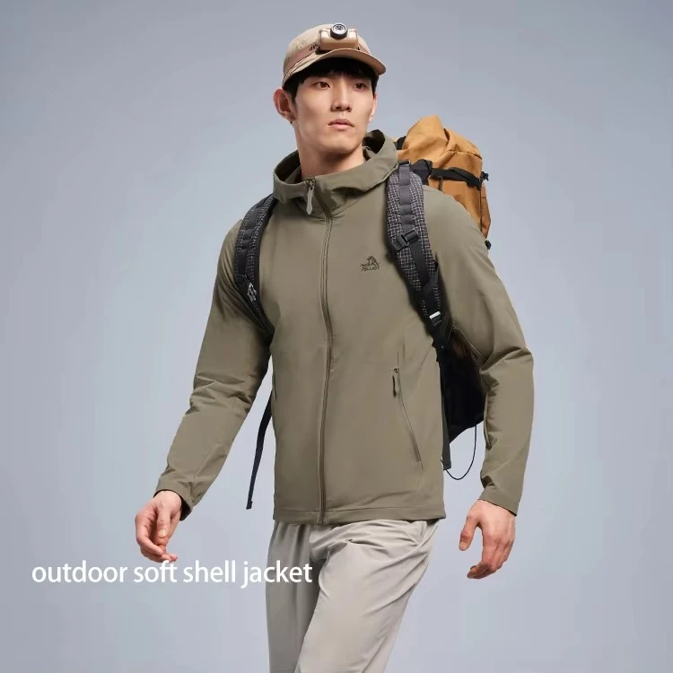 2025 Pelliot Outdoor Soft Shell Jacket Men's Windproof & Water Repellent Cycling Hiking Mountaineering Hooded Casual Top Warm