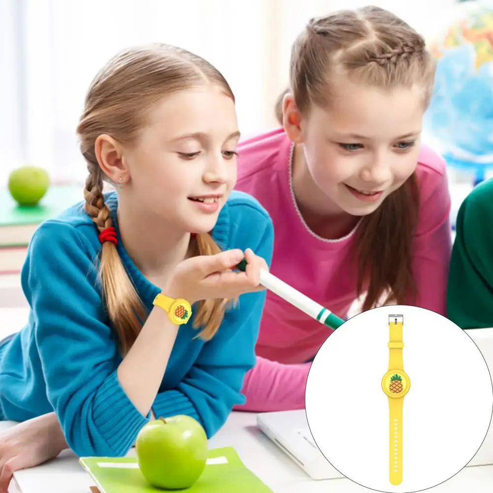 CoverJoy untuk Tali AirTag Gelang Silikon Tahan Lama Model Jam Tangan yang Dapat Disesuaikan Anti Hilang Pelindung Keselamatan Tempat Penyimpanan