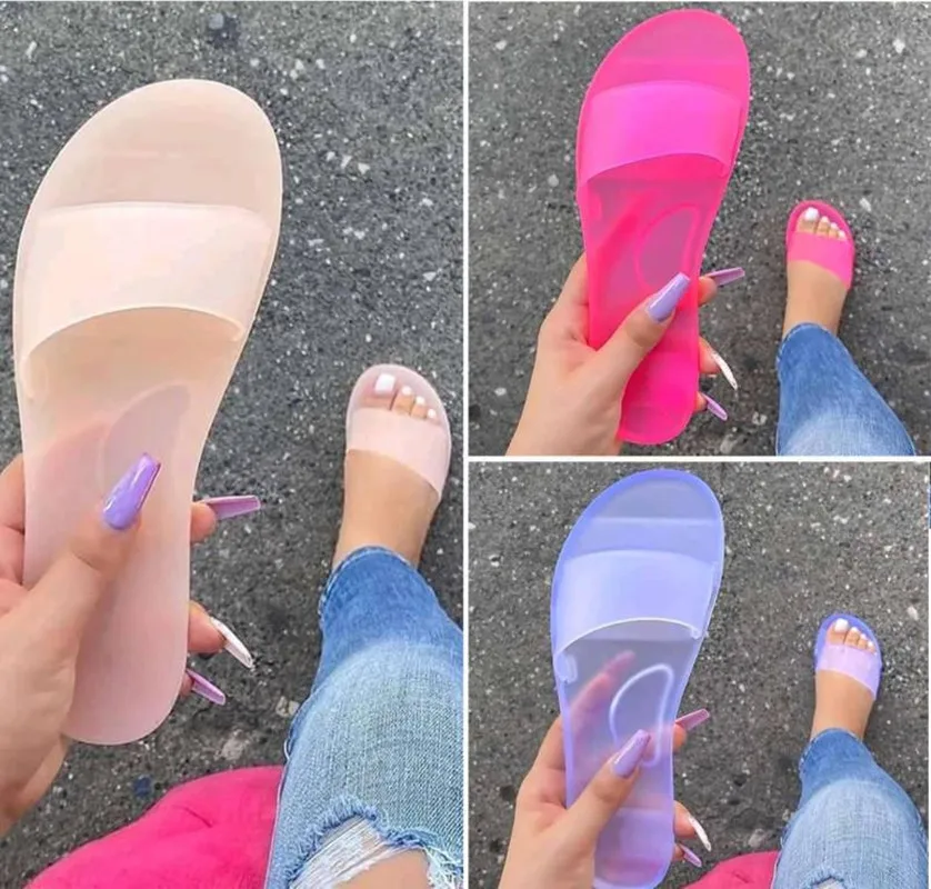 Plus Size Women\'s Candy Color PVC Shoes 2022 Summer Ladies Crystal Jelly Sandals Fashion Soft Sole Flat Slippers SHW117