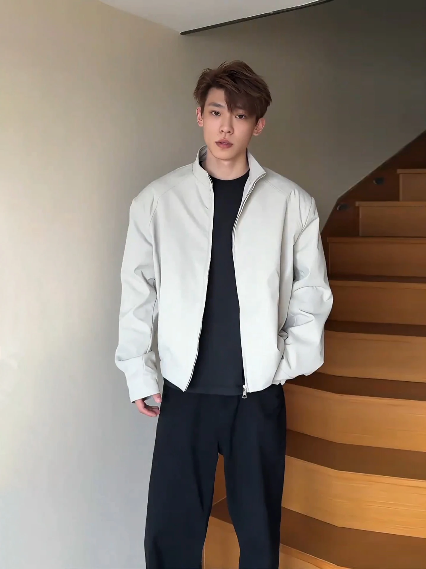 

Мужская демисезонная куртка Cleanfit с подкладкой на плечах, воротником-стойкой, в стиле американского ретро, дышащая...