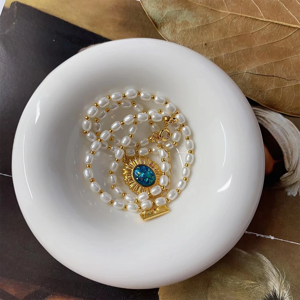 Trendy Fashion  Freshwater pearl Gold Coin Pendant Necklace for women's Girl Choker party gift  Jewelry wholesale