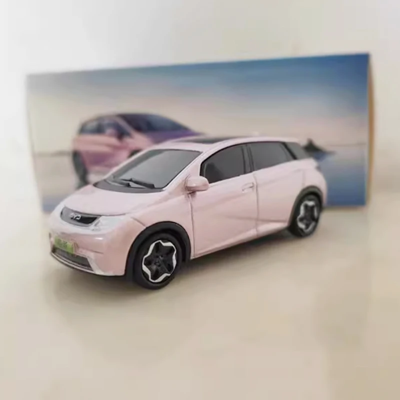 Diecast in scala 1:64 BYD Song L Yuan Plus Dolphin New Energy Modello di auto in lega Collezione Decorazione Regalo Giocattoli Display statico