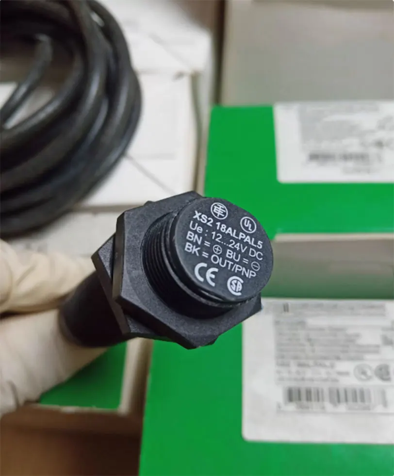 

Brand New XS218ALPAL5 XS218ALNAL5 One Year Warranty