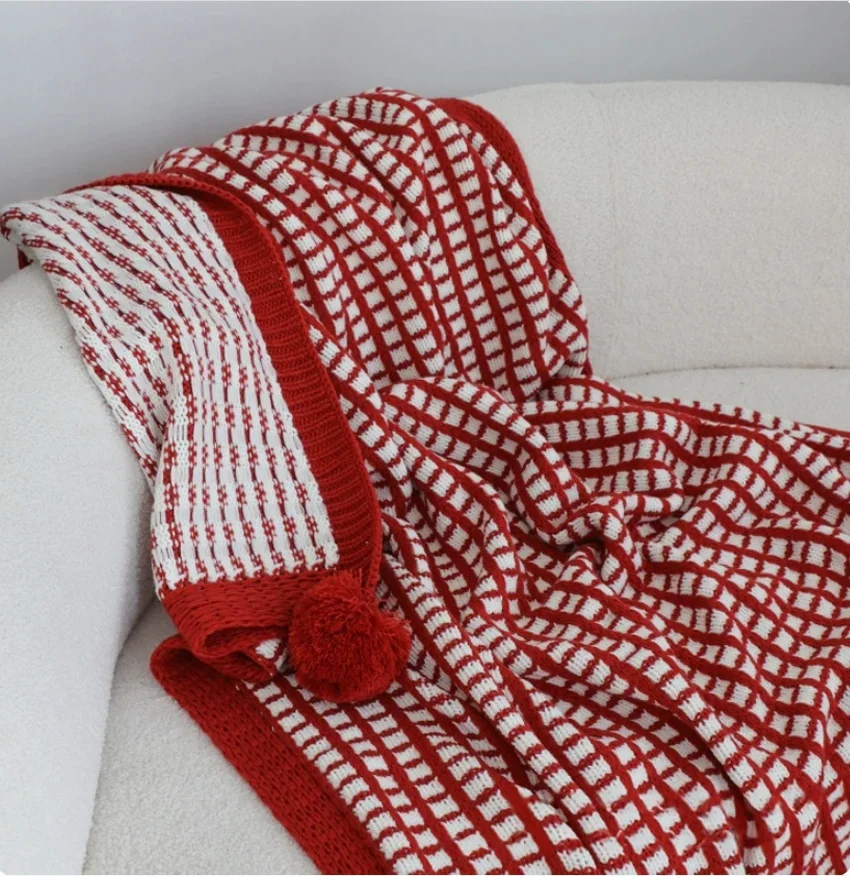 Christmas Red Pom Pom Knitted Throw Blanket, Sofa Cover for Living Room, Bed Runner for Bedroom, Festive Home Decor Nap Blanket