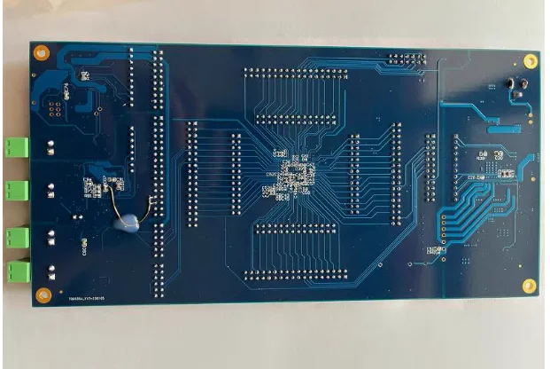 For rh850 single chip microcomputer development learning board RH850U2A16-Startkit-V1 can be equipped with E2 emulator