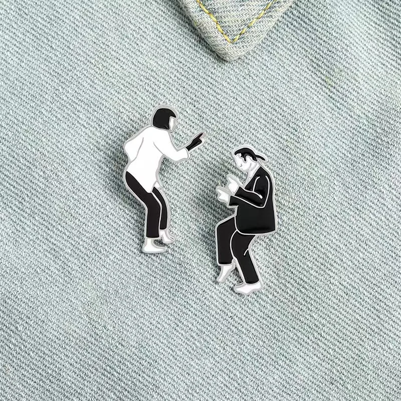 

Cartoon movie character Pulp Fiction clothing accessories Quentin brooch badge