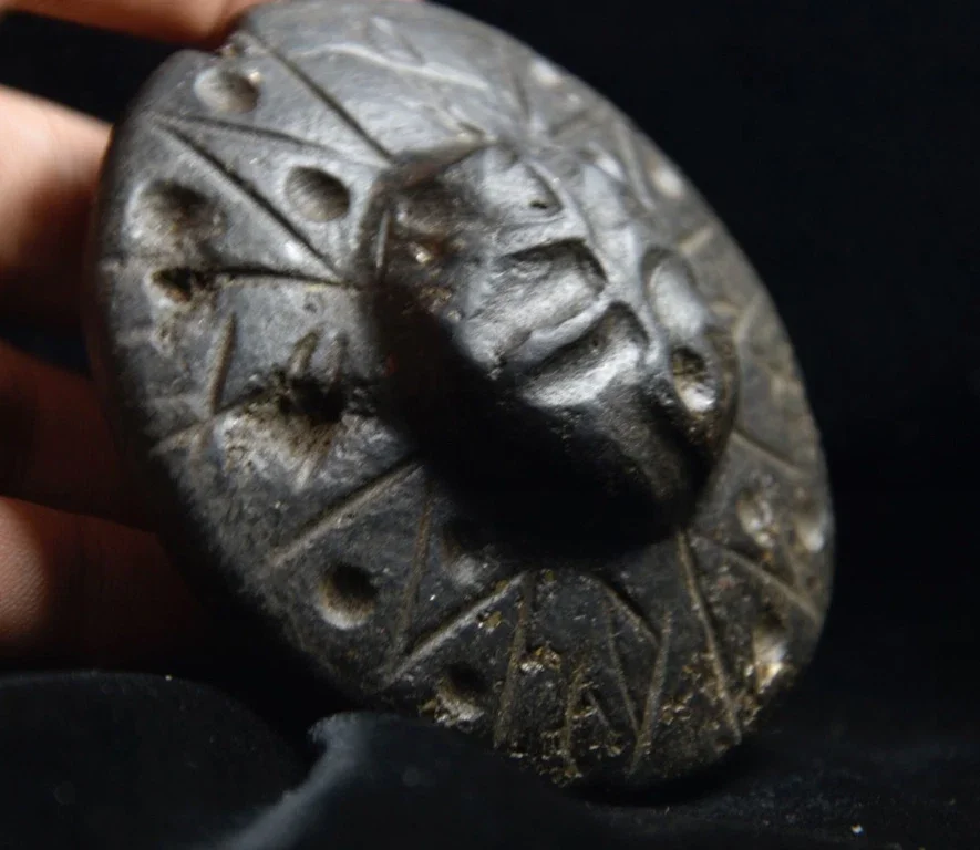 Old China Hongshan Culture collectible Meteorite UFO Exquisite Pendant
