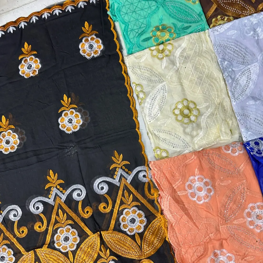 Wholesale 2mx1m Floral Patterned Ethnic Lace Scarves Muslims Colorful African Cotton Hijab Scarfs Crinkled Jersey Shawls Summer