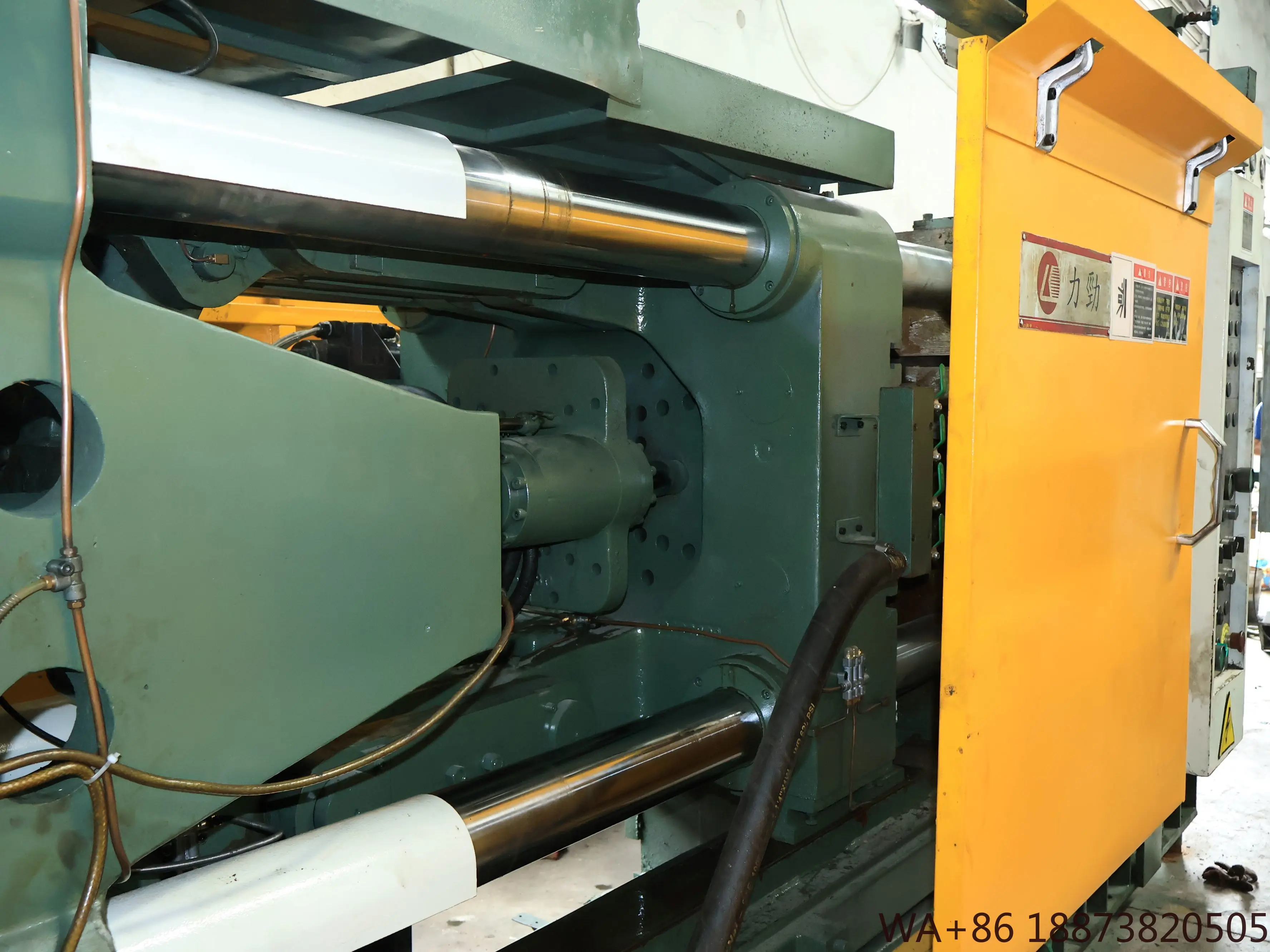 آلة صب القوالب ذات الغرفة الباردة 280T تستخدم من سبائك الألومنيوم لصنع مقابض الأبواب