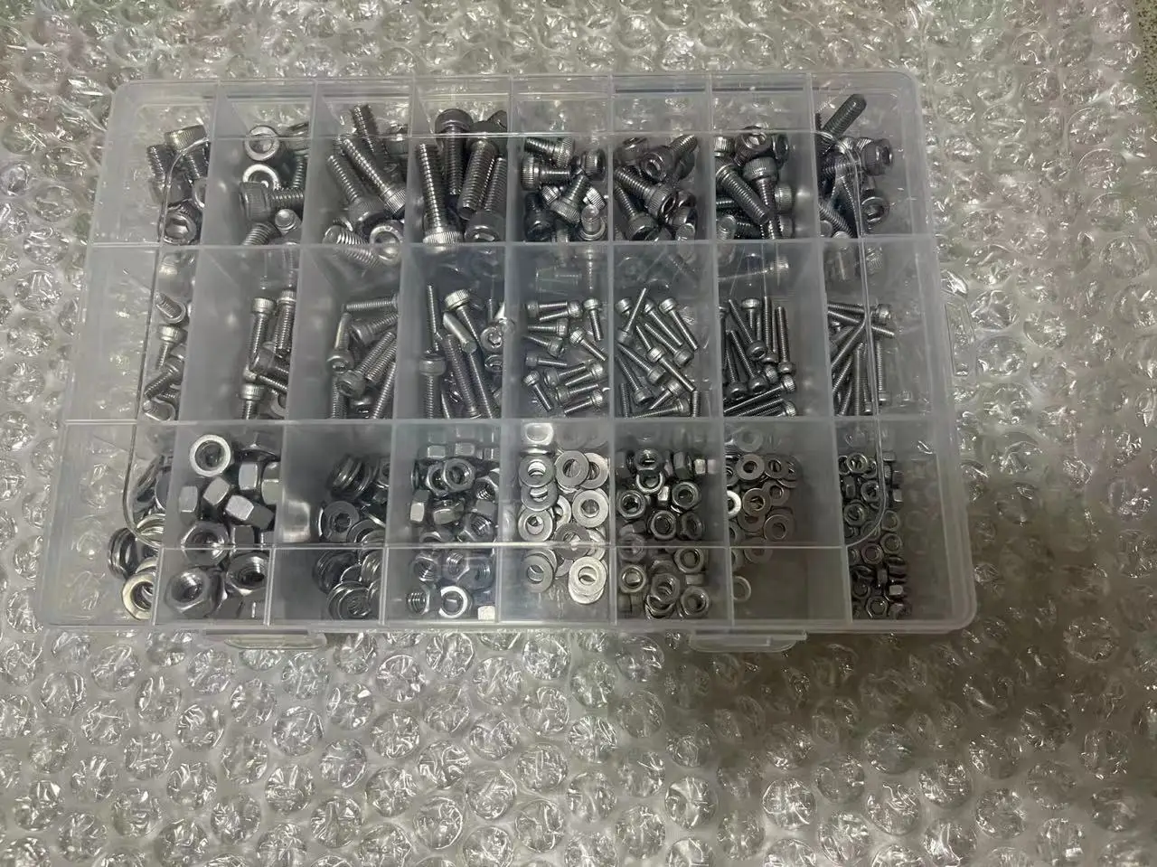 

552 PCS 304 Stainless Steel Hexagon Hex Socket Cap Head Screw Bolt Nut Set Assortment Kit M2 M2.5 M3 M4 M5 M6 M8