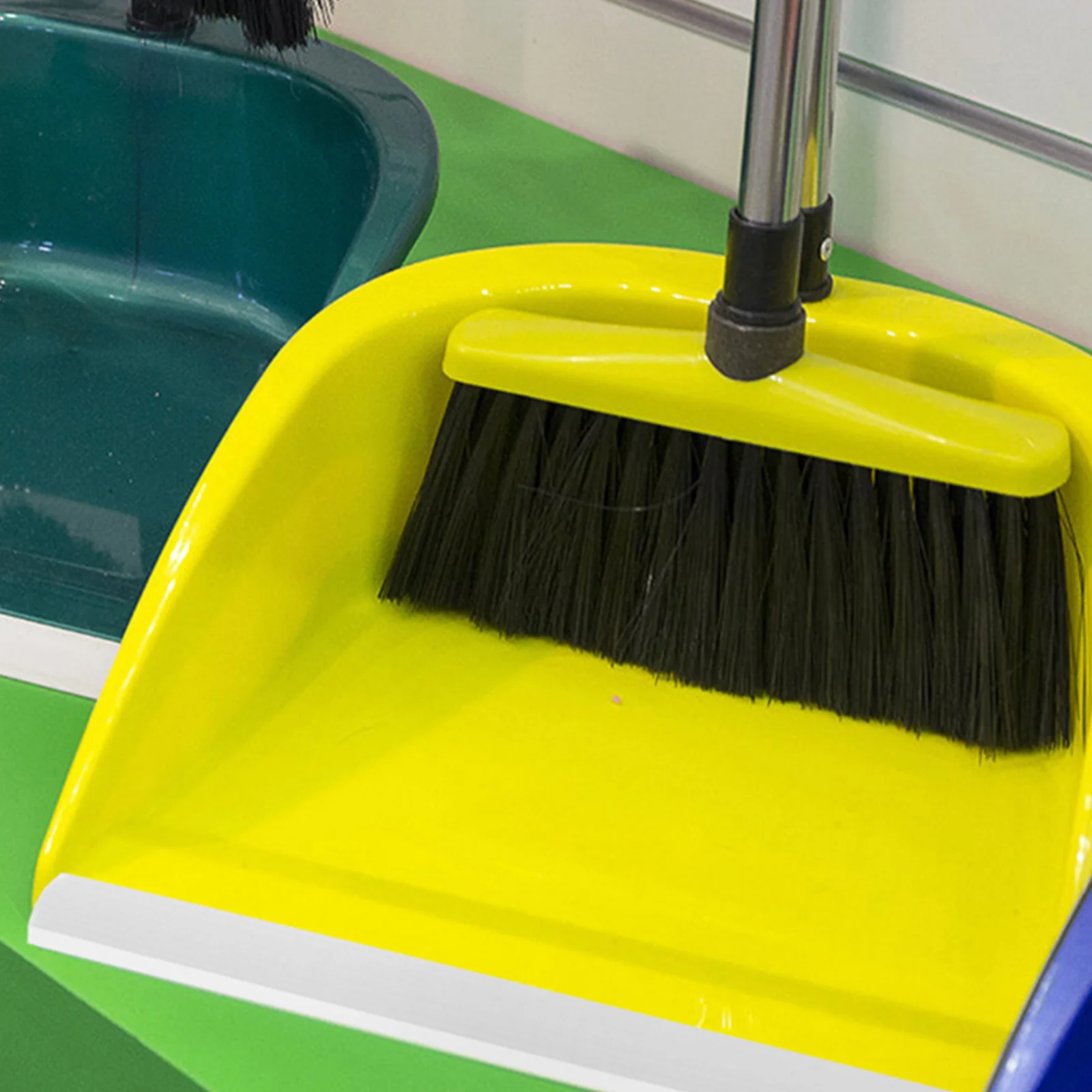 

2 Pcs Garden Dustpan Edge Bar Duster Refills Strip Commercial Household Garbage Shovel Lip Plastic