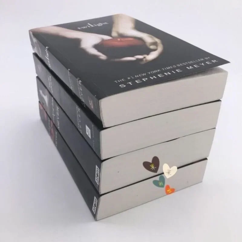 The Twilight Saga Volume 1-4 English Novels Complete Set/Books By Stephenie Morgan Meyer/Twilight/New Moon/Eclipse/Breaking Dawn