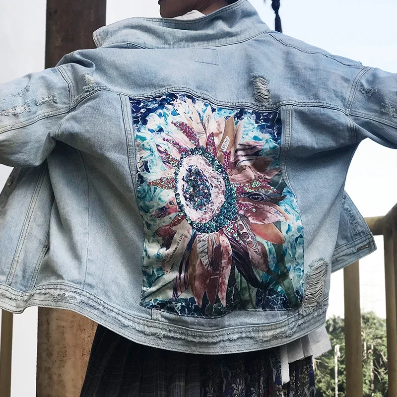 

2023 Boho Women Denim Jackets Casual Long Sleeves Vintage Sunflower Diamonds Frayed Hole Tops Jean Jacket Light Blue Loose Coats