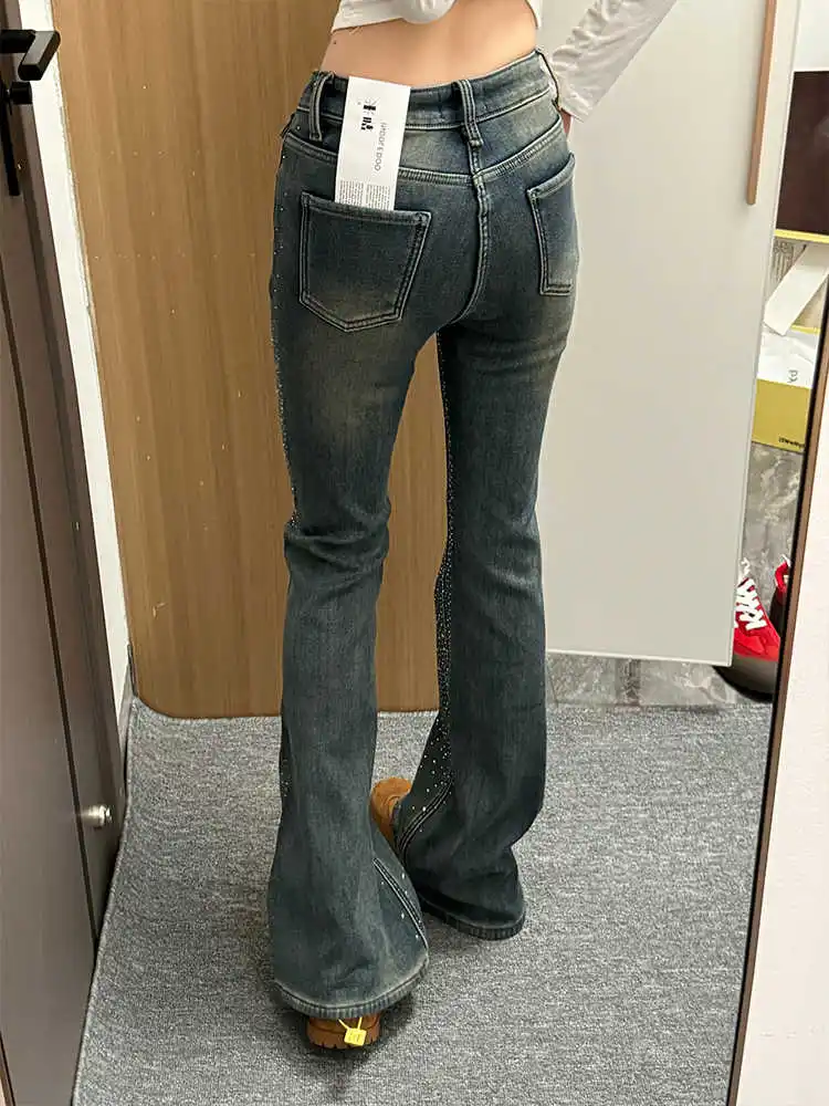 Women's American Retro Low Rise Flare Jeans Rhinestone Denim Pants Skinny Designer Long Trousers Japanese Y2k Cowboy Bell Bottom