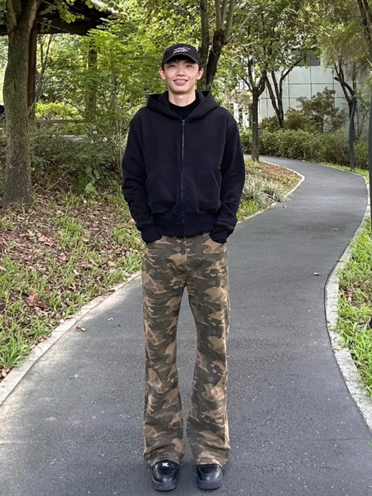 

Американские джинсы-карго с камуфляжным принтом для мужчин, с высокой талией, удлиняющие ноги, прямые, зауженные, осенняя мода