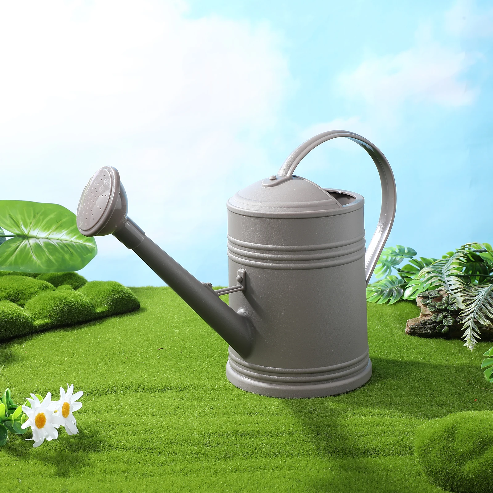 

2000Ml Practical Long Spout Watering Can Premium Plastic Watering Kettle Elegant Design Gardening Tool