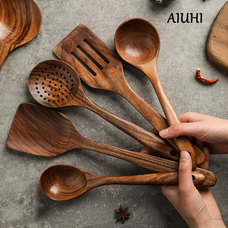 

5-piece set of wooden cooking spoons, including wok turners, natural teak kitchen utensils, kitchen spatulas.