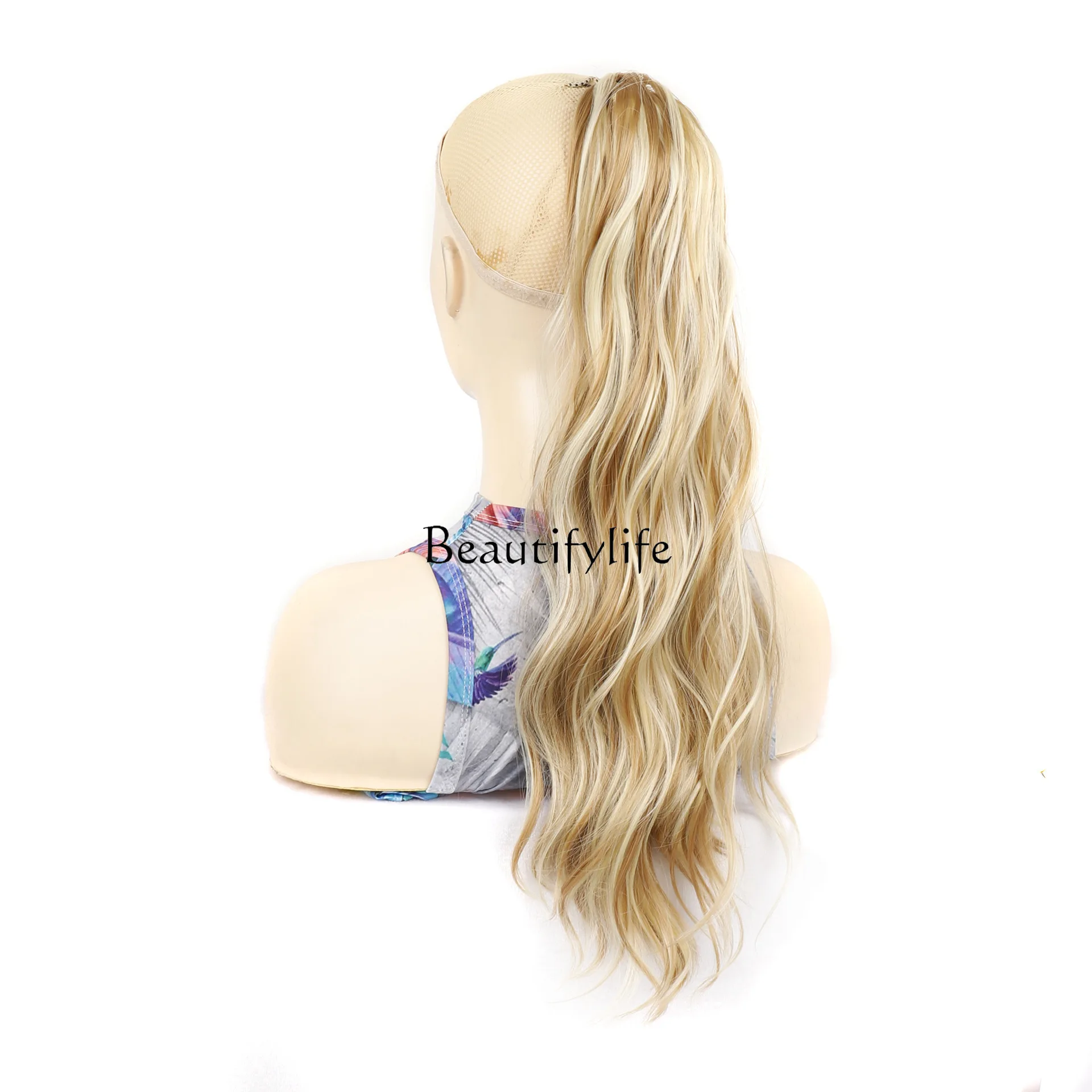 Small grab clip, curly hair, ponytail, European and American water ripple wig.