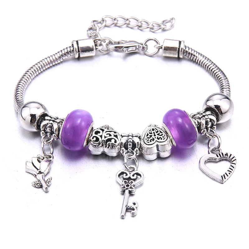 จี้มงกุฎทรงเสน่ห์ สร้อยข้อมือลูกปัดสีม่วง ตัวล็อคแบบก้ามปู สายโซ่ปรับได้ รูปหัวใจ กุญแจ ล็อค ประดับเพชรเทียม ของขวัญเครื่องประดับ