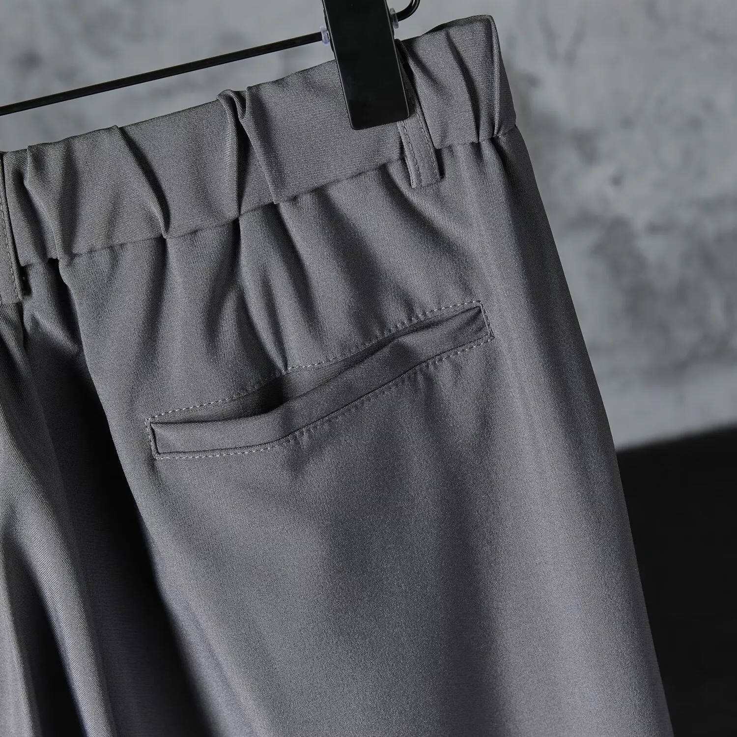 Herbsthosen für Herren, lockere Freizeithosen mit guter Drapierung, bodenlange Hosen, koreanischer Stil, trendige gerade Anzughosen. – Detail 27