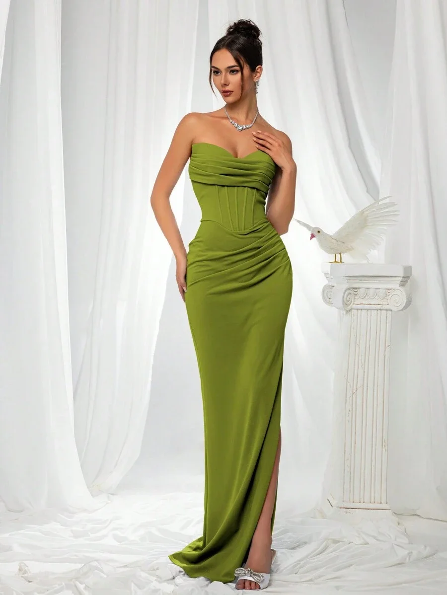 

2024 Green Strapless Slit Elegant Women's Evening Gown فساتين حفلة موسيقية