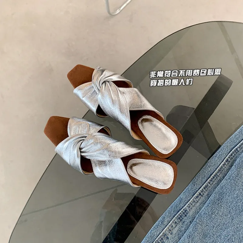 

Comfortable Ladies Leather Slippers Summer New Style Sheepskin Inner Breathable True Leather Outdoor Wearable Slip-On Shoes