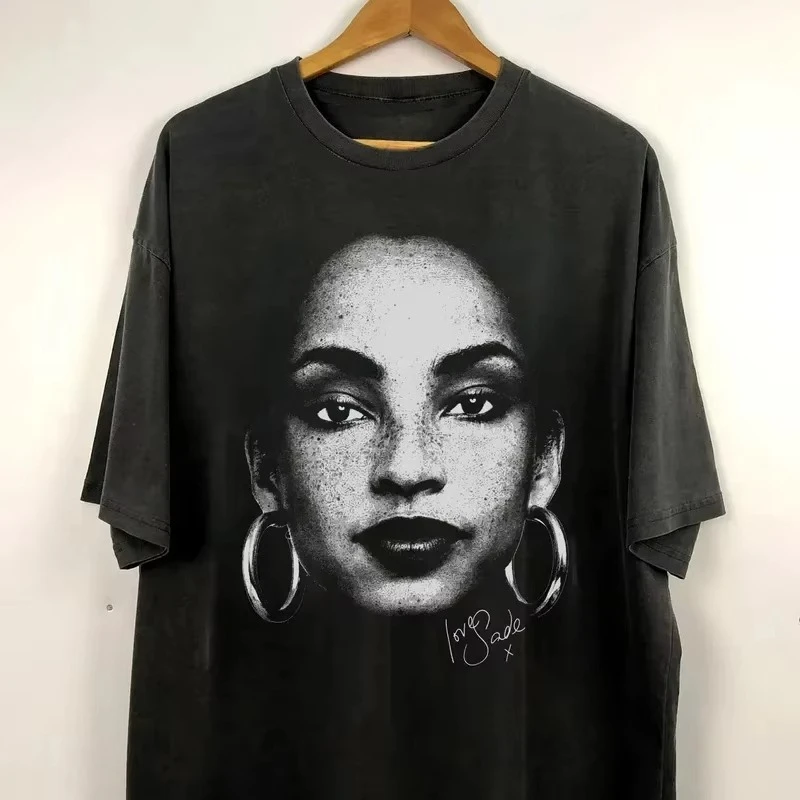 

Винтажная рубашка Sade Adu 90-х Sade Rap в стиле хип-хоп 90, футболка унисекс с принтом S-3XL, рубашка с коротким рукавом с графическим рисунком для мужчин и женщин, лето