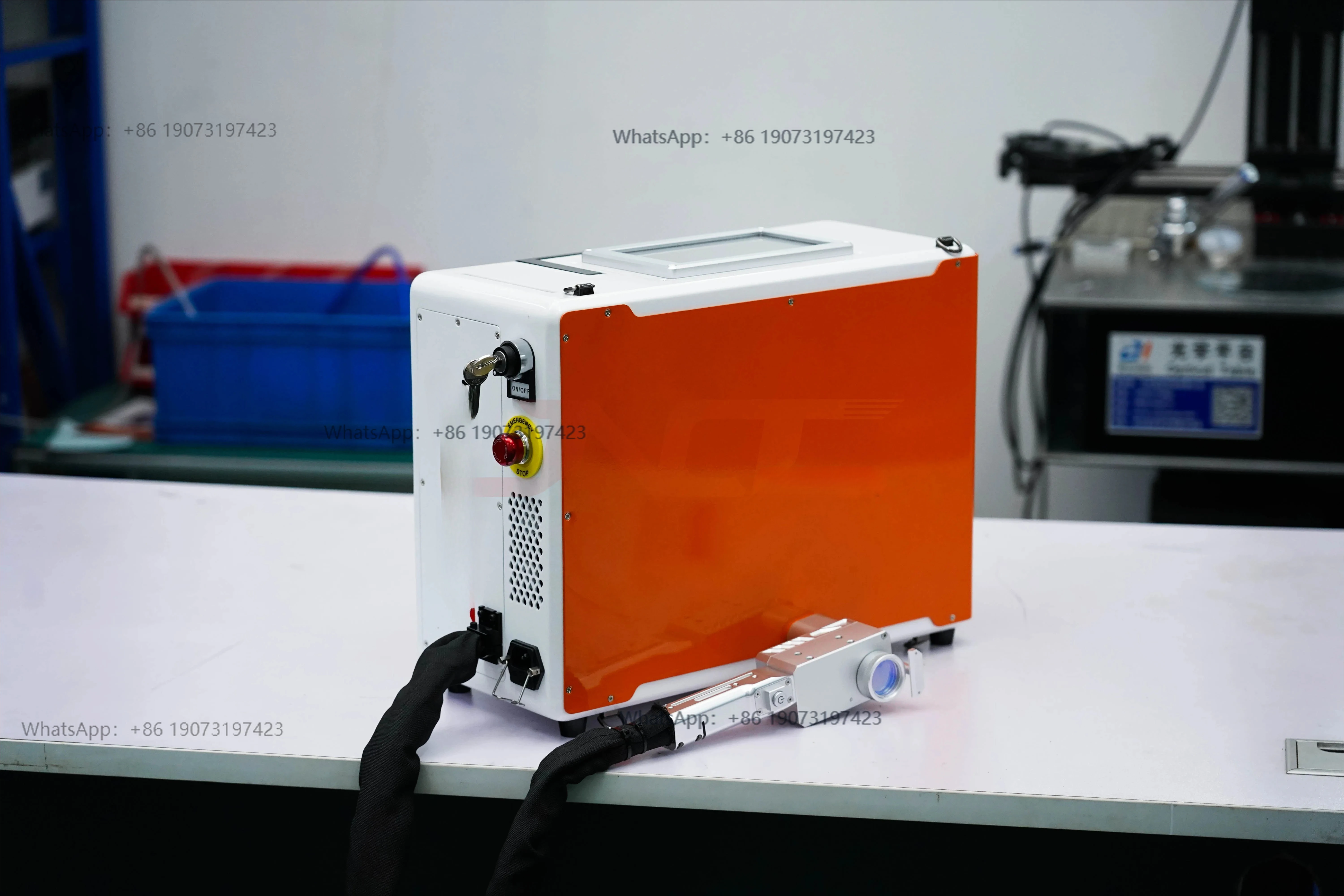 50W Handheld Portable Rust Removal Las er Cleaning Machine for Sale 100W  La ser Metal Surface Cleaning Machine Rust Remover