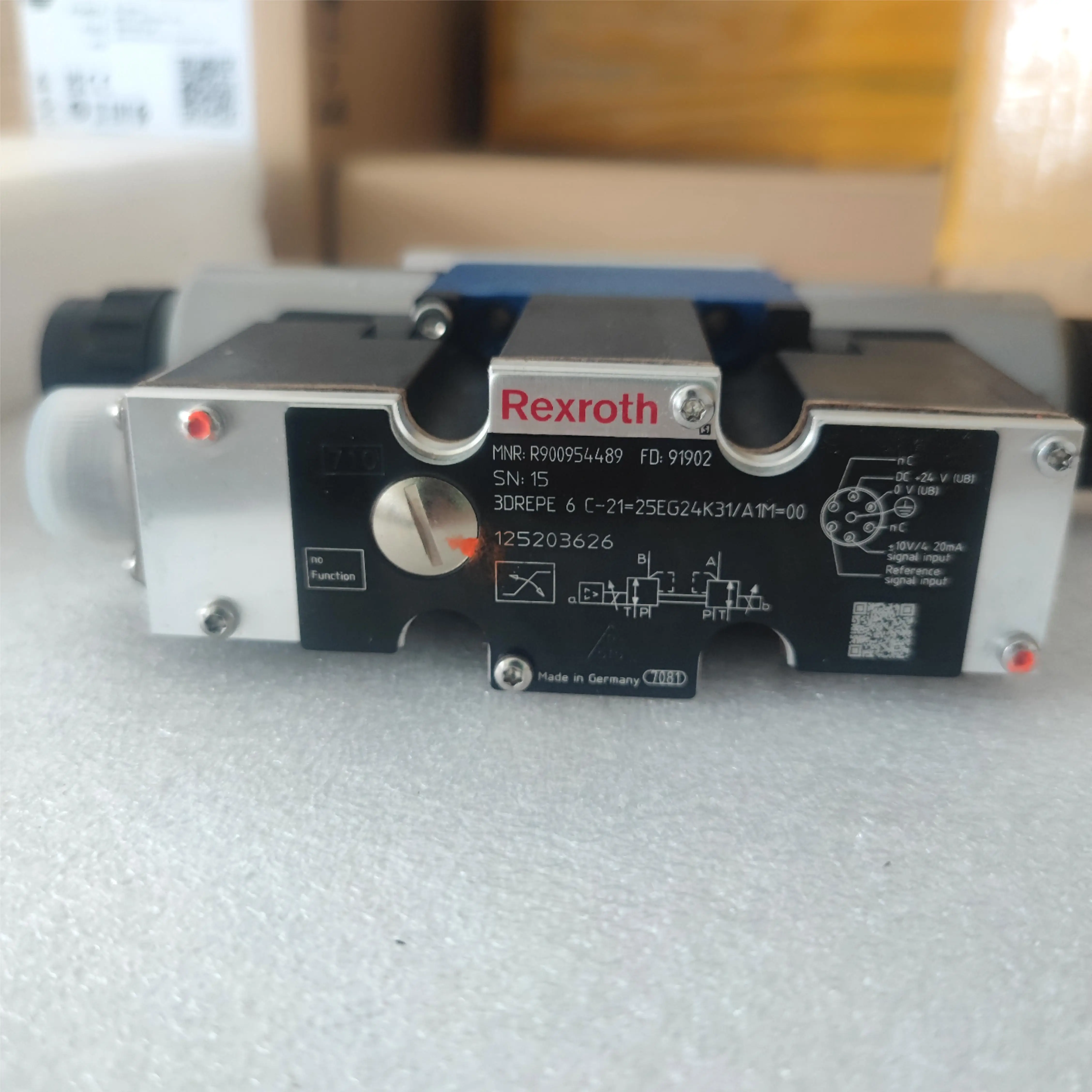 Original genuine Re xroth R900954489 3DREPE 6 C-21=25EG24K31/A1M=00 Solenoid valve cheap stock