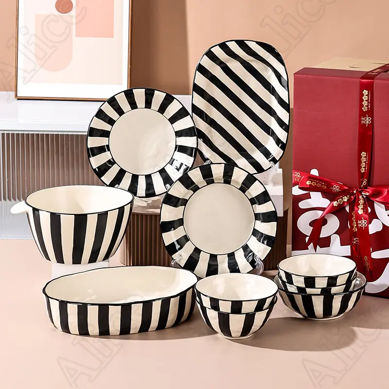 Black White Striped Ceramic Plate Salad Bowl Nordic Simple Spaghetti Dinner Plates Soup Bowls Solid Color Household Tableware