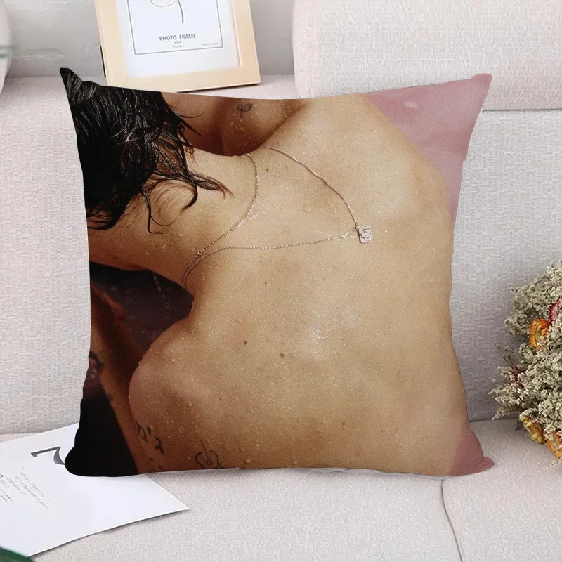 Pillow Cases Decorative Pillows Covers H-harry Styles Pillowcase Cushion Cover 45*45 Car Decoration Pillowcases 40x40 Fall Decor