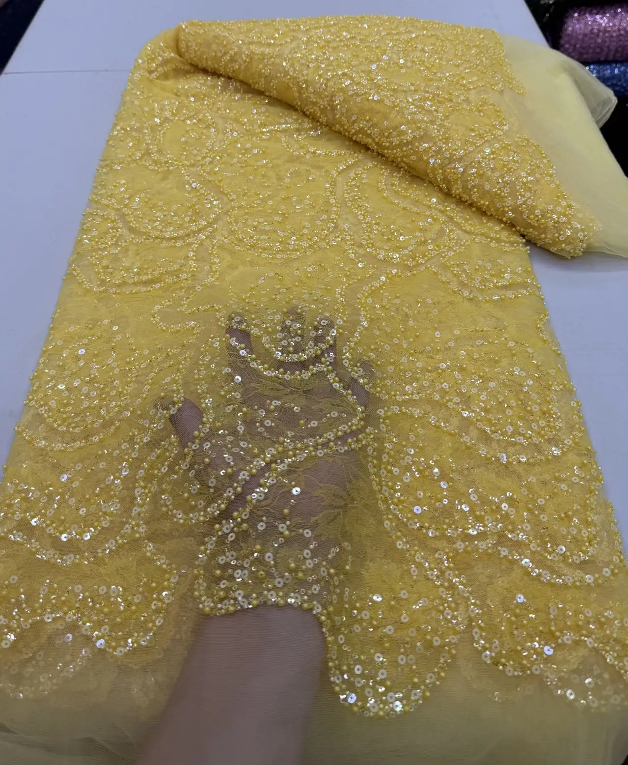 

Nigerian Velvet Lace Fabrics 2025 Groom High Quality Sequins Lace African Lace Fabric For Wedding Dress French Mesh Lace 5 Yards