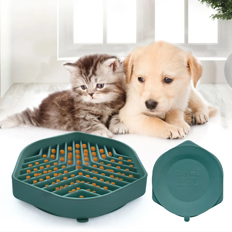 Tapis à lécher en Silicone pour chiens, fournitures pour animaux de compagnie, assiette de nourriture lente, ventouse antidérapante, mangeoire pour animaux de compagnie, bassin pour chien et chat, cou