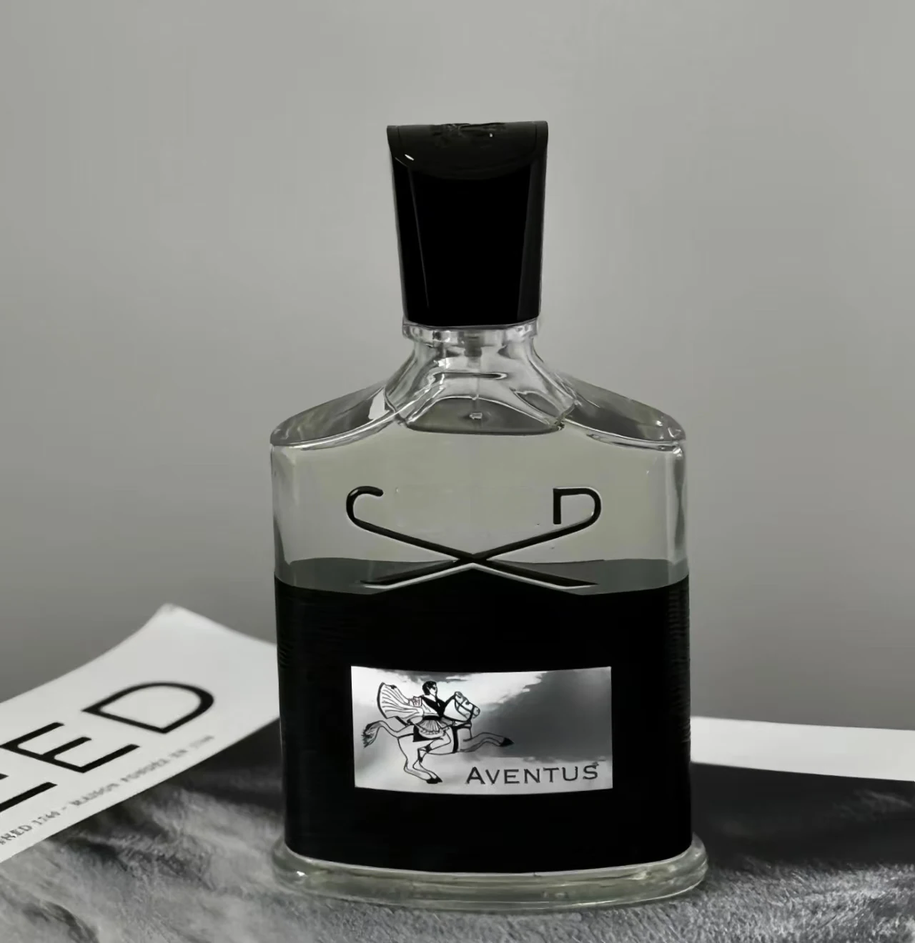 

Мужской парфюм Creed Aventus 100 мл/3.4 унции — это сложный аромат, отражающий величественный стиль. Объясните мужской стиль.