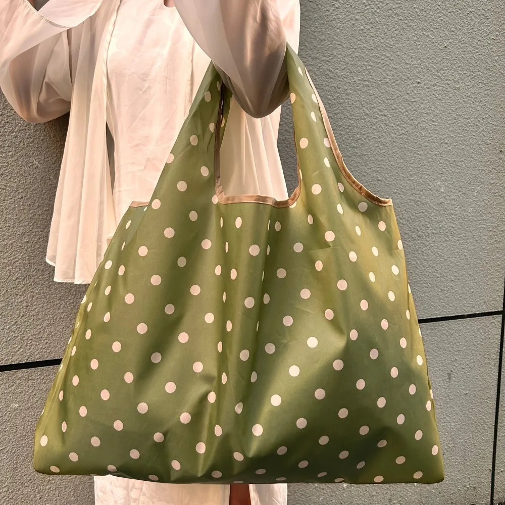 Foldable Polka Dot Tote Bag Lightweight Nylon Reusable Shopping Bag Big Capacity Shoulder Handbag Travel Picnic Grocery Storage
