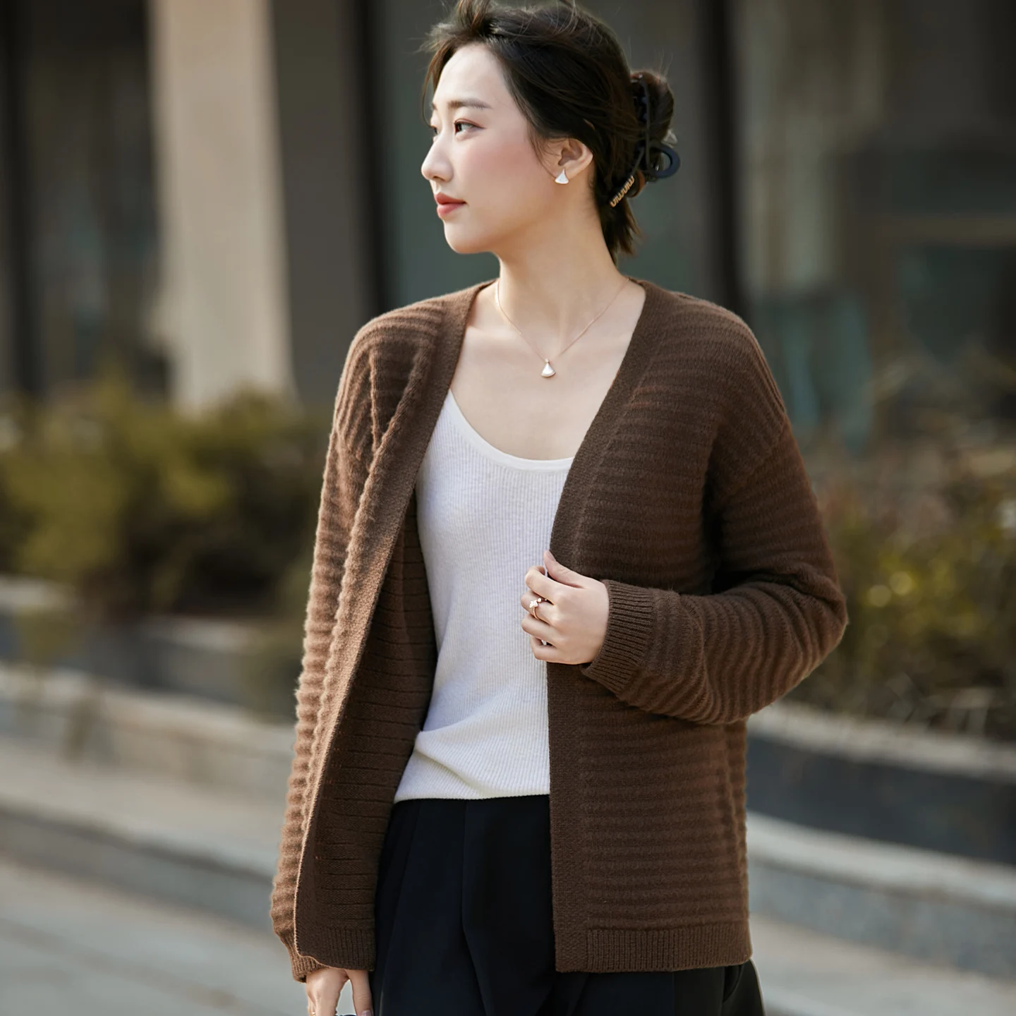 نموذج جديد سترة بدون أزرار المرأة الحياكة نقية ميرينو رداء علوي من الصوف طوق أنيق تصميم موجة نمط عالية الجودة فضفاض القمم #4