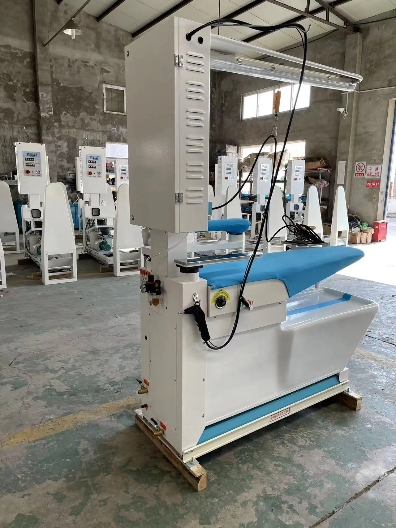 Commercial industrial laundry steam ironing machine efficient ironing equipment